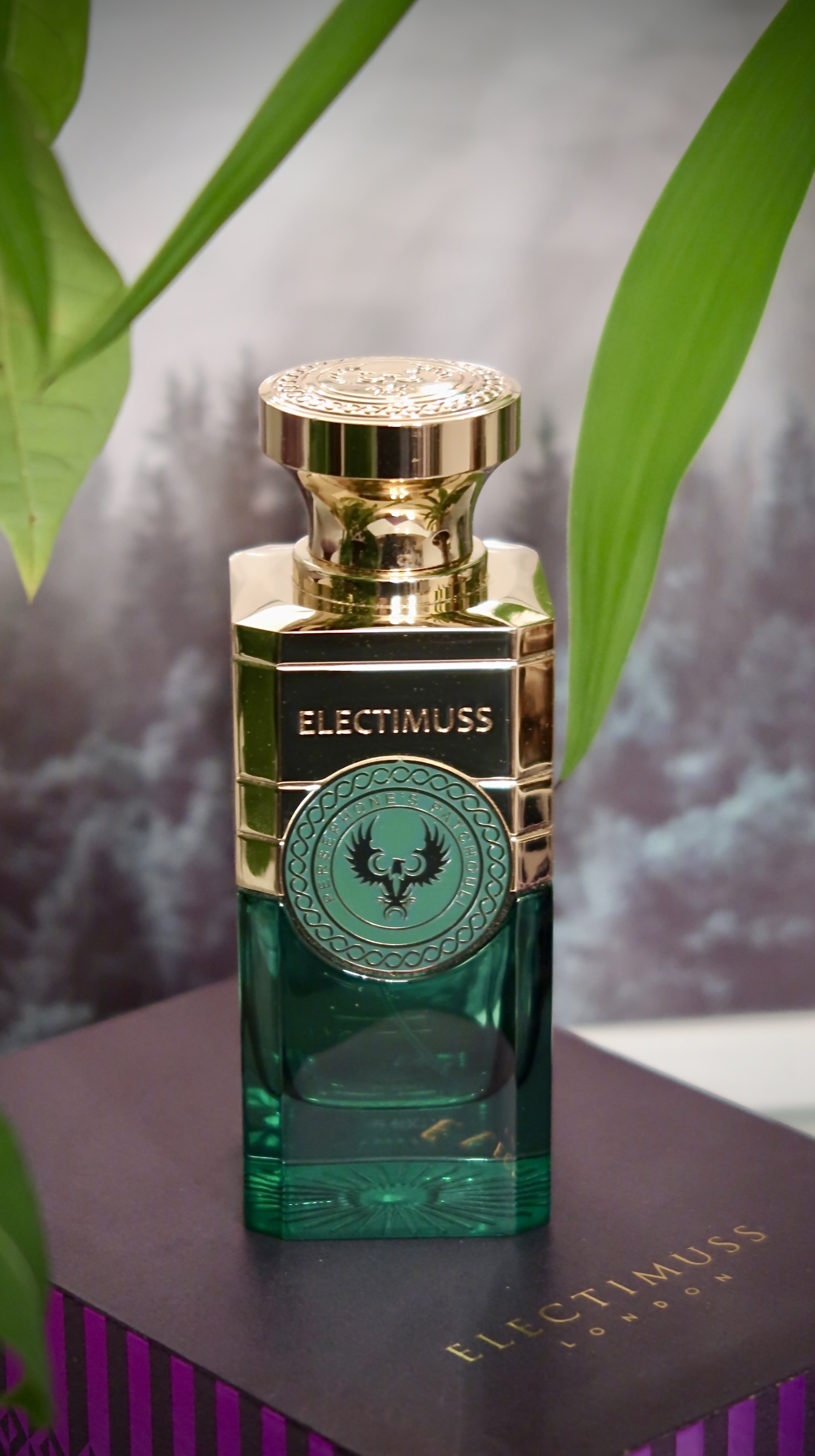 Electimuss London Persephone's Patchouli – BLU BLAZER GUY