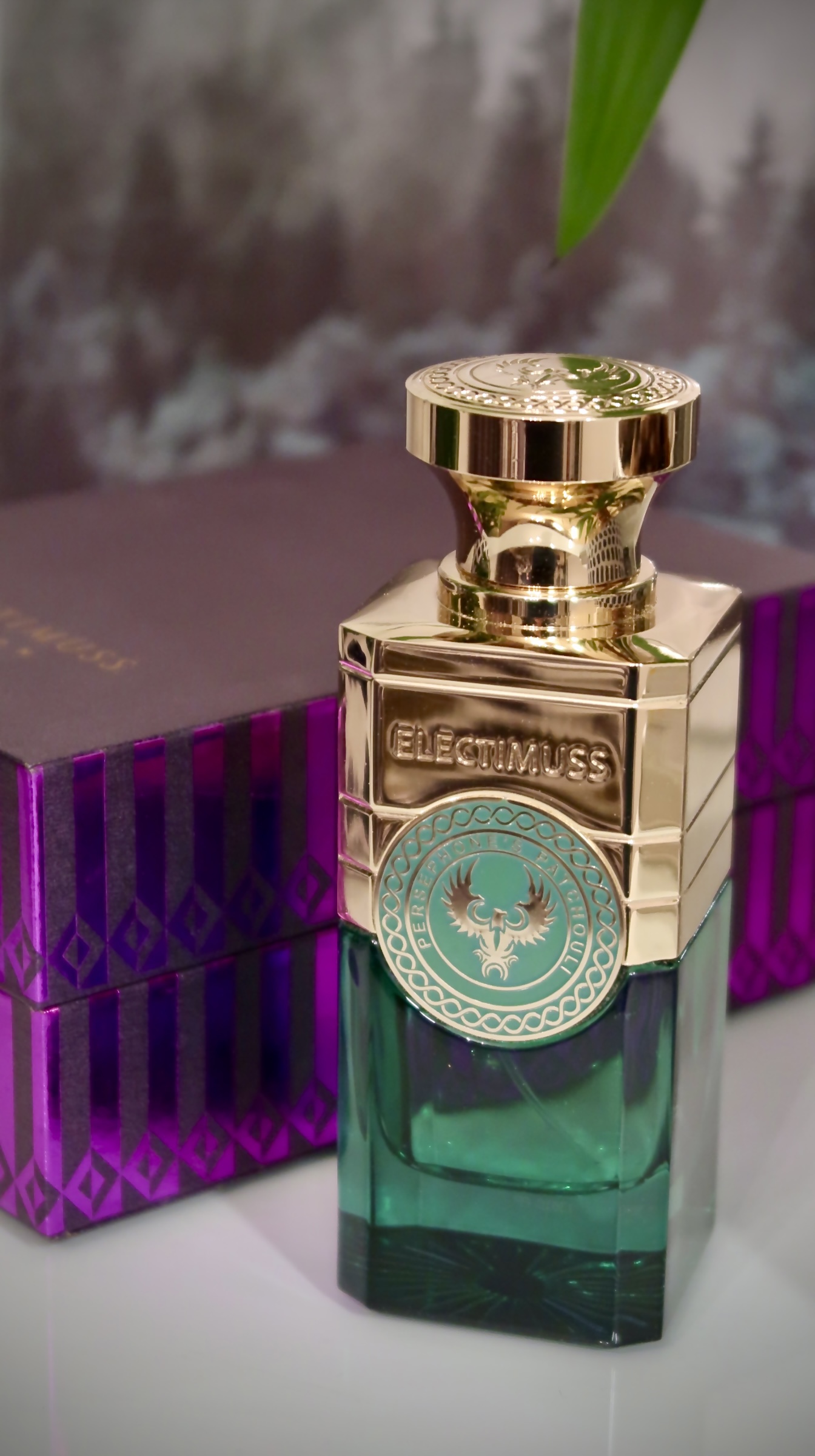 Electimuss London Persephone's Patchouli – BLU BLAZER GUY